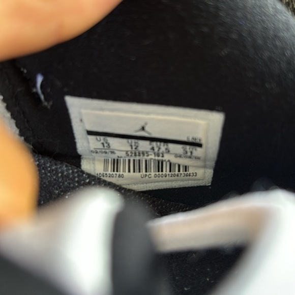 Jordan 11 Retro Low Closing Ceremony - Picture 9 of 12